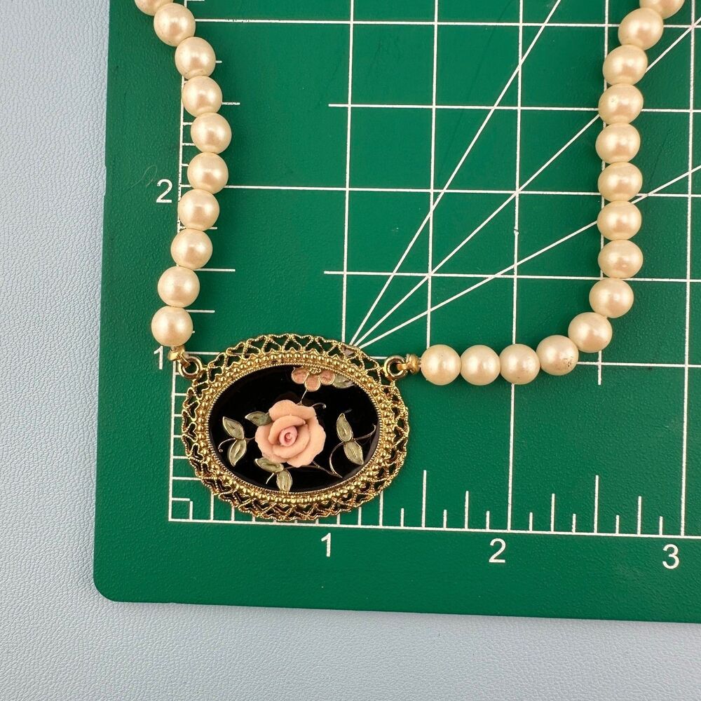 Vintage 1928 Porcelain Rose Station Pendant Necklace Faux Pearl Victorian Style - Picture 12 of 15